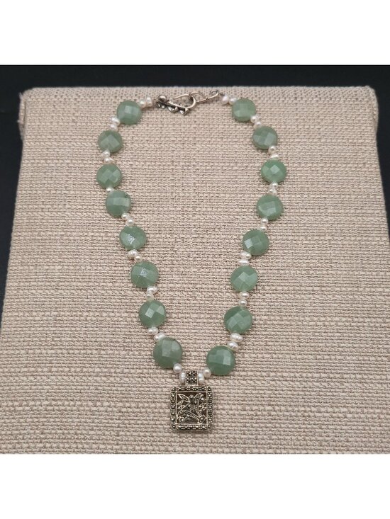 Jewelry - 16 Inch Sterling Aventurine Faceted Coin Bead Necklace With Pearl Spacers B1344
